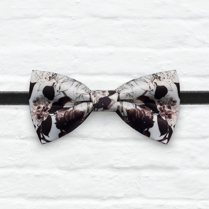 Style 0337 Oriental Foral pattern Bowtie - Wedding Bowtie, Gift for Him, Toddler Bow tie, Groomsmen bow tie, Pre Tied and Adjustable Novioshk - Chokers - Polyester Silver