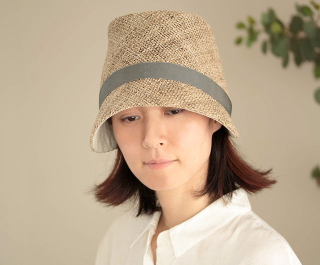 【数々のアワードを受賞】 麦わら帽子【グレーリボン】レディース - ショップ kubomi.shop 帽子