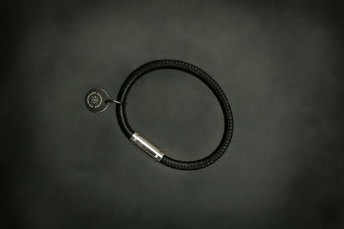 UNIC UNIC經典單圈皮繩手環 / 圓皮繩鈦鋼手環【可加購星座/皮革吊牌】