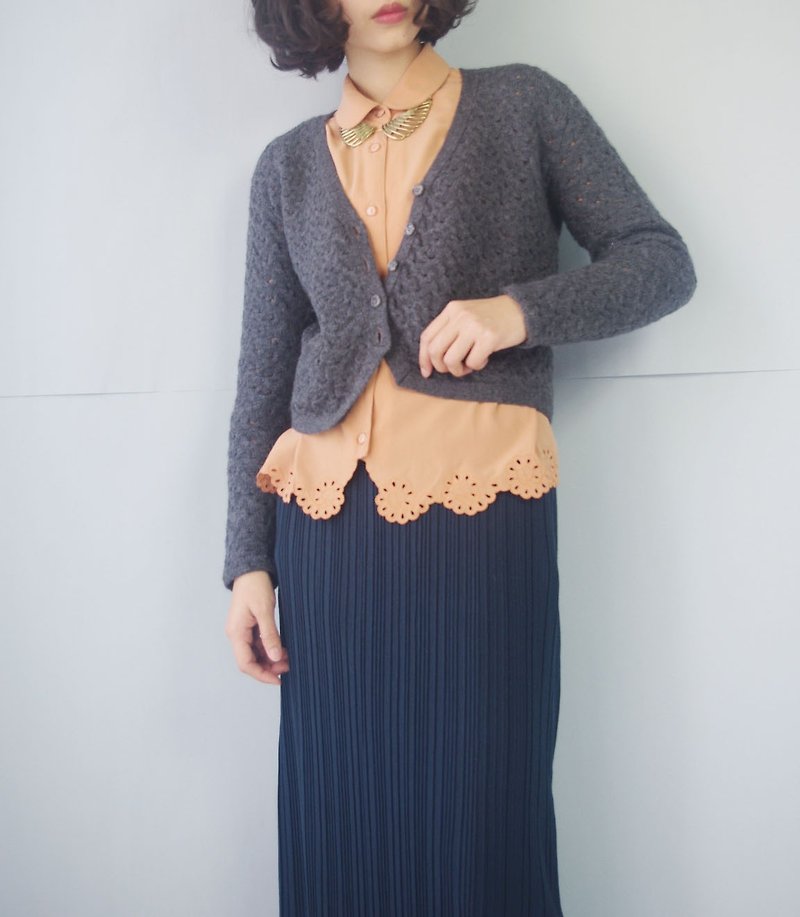 Treasure hunt vintage - dark gray three-dimensional woven knit jacket - สเวตเตอร์ผู้หญิง - ขนแกะ สีเทา