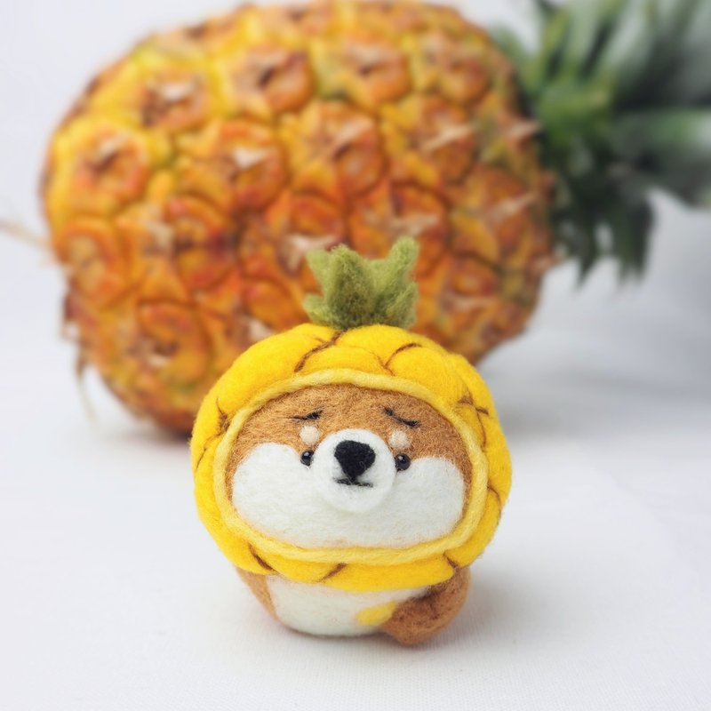 Mayu-Shiba Inu (Red-Shiba, Black-Shiba, White-Shiba) that became a Pineapple - Items for Display - Wool Yellow