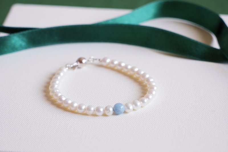 The gift of the sea - Bracelets - Pearl 