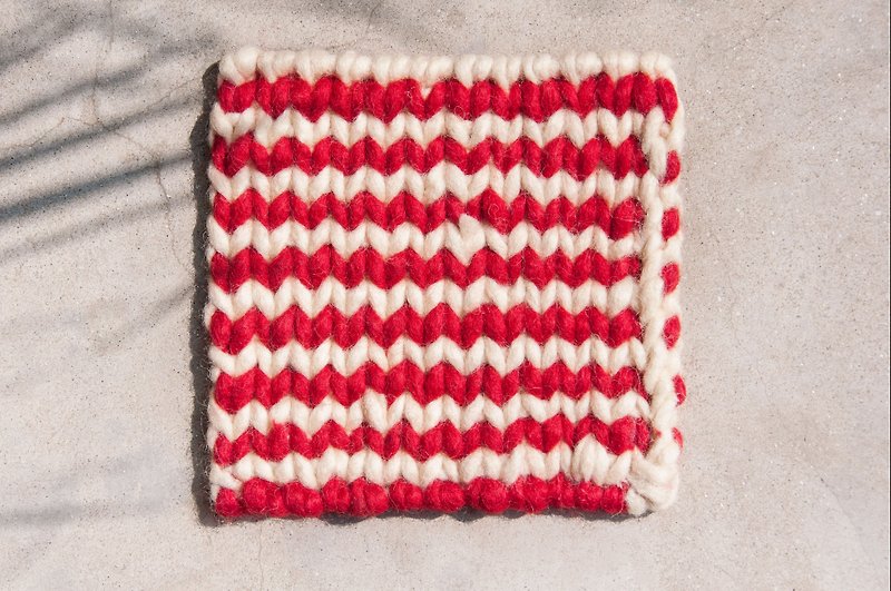 Ethnic wind forest wool felt pot mat rainbow placemat insulation pad - South America red white stripe weave - ผ้ารองโต๊ะ/ของตกแต่ง - ขนแกะ หลากหลายสี
