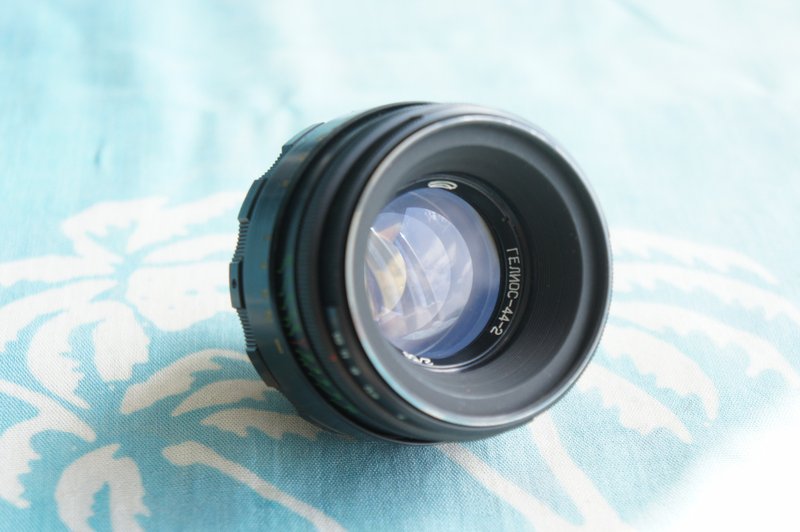 Helios 44-2 58mm F/2 lens for M42 Zenit Pentax Practica - Cameras - Other Materials 