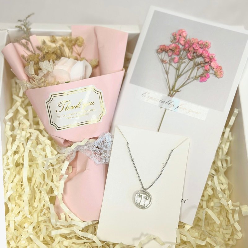 Exclusive gift box/letter necklace/sterling silver necklace/customized necklace/Valentine's Day gift - สร้อยคอ - เงินแท้ สีเงิน