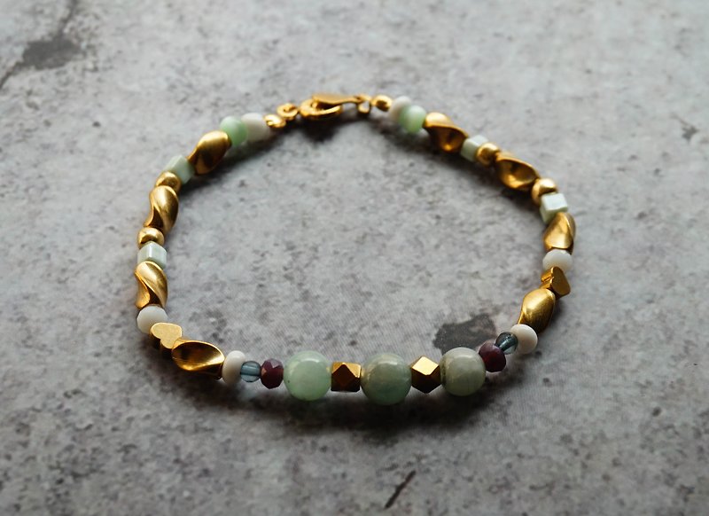 Handmade natural ore brass bracelet | Sagittarius - Bracelets - Gemstone Blue