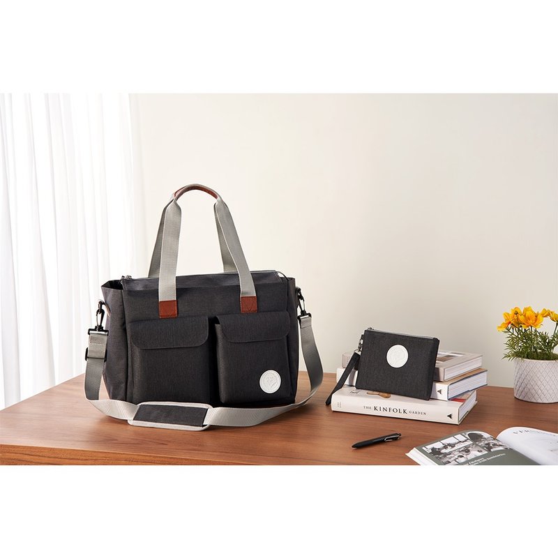 Soin Sewing - Multifunctional Side Backpack - Fearless Black (with clutch bag) - กระเป๋าคุณแม่ - เส้นใยสังเคราะห์ สีดำ