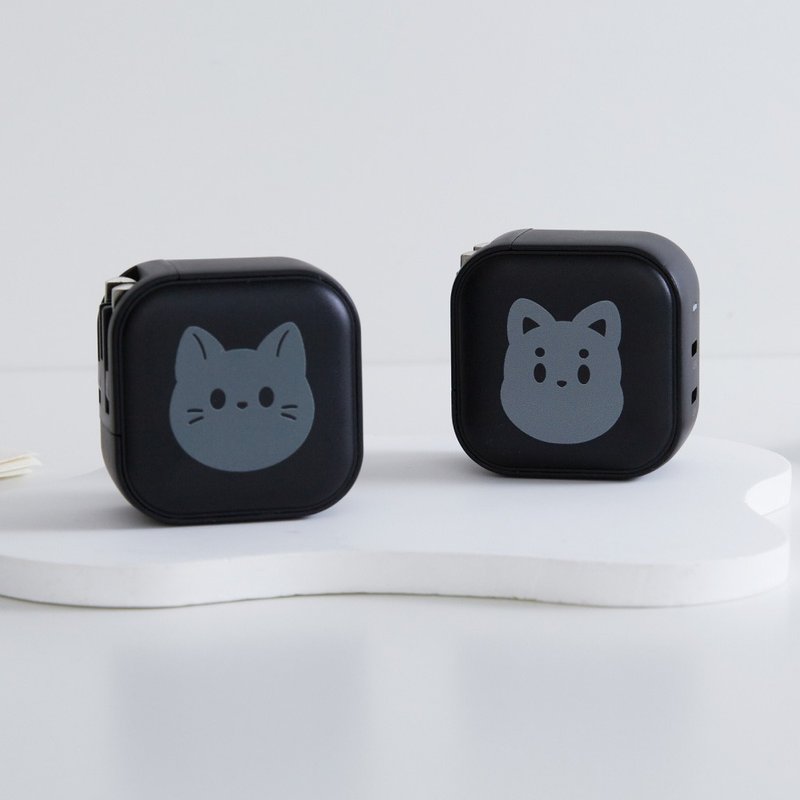 doudle studio喵喵新黑潮GaN 45W Type-C雙孔充電頭 - 科技小物 - 塑膠 多色
