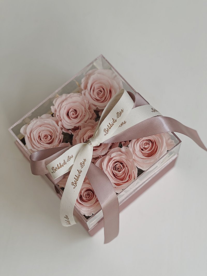 【Eternal Rose Flower Box】• Valentine's Day Gift/Birthday Gift/Eternal Flower/Eternal Rose - ช่อดอกไม้แห้ง - พืช/ดอกไม้ สึชมพู