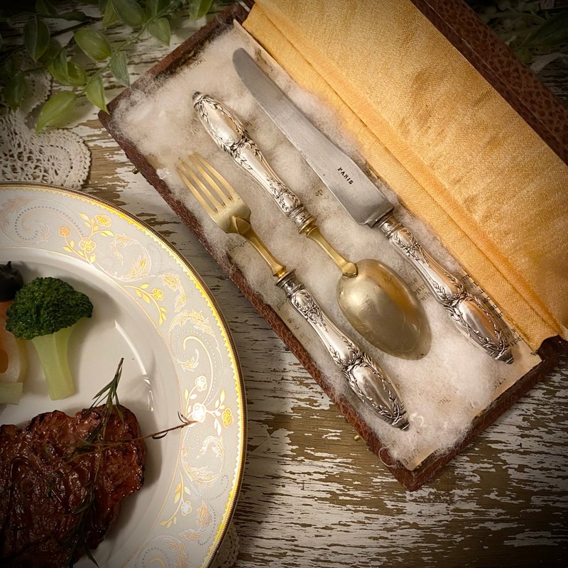 French Art Nouveau sterling silver-handled personal tableware set of three - Other - Sterling Silver Orange