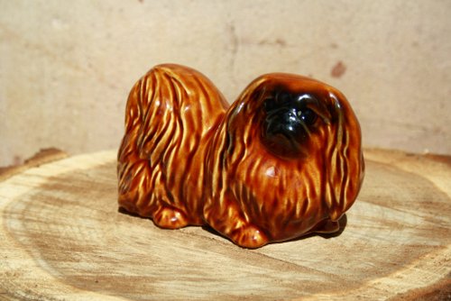 ペキニーズ犬の置物陶器手作り、彫像磁器北京狗雕像 - ショップ