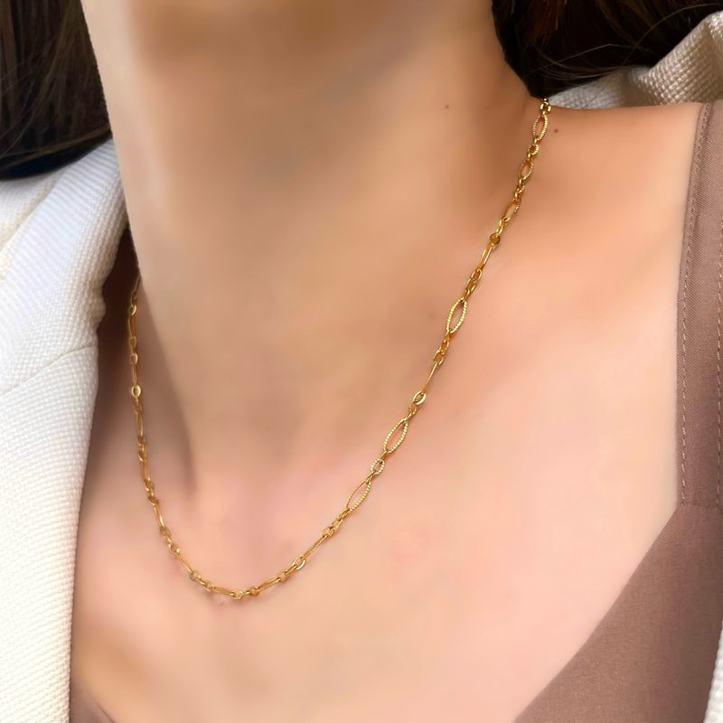 Dainty & Minimalist 2way classic FIgaro chain Necklace / Custom Size Necklace - สร้อยคอ - โลหะ สีทอง