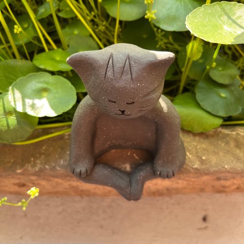 猫　陶器置物１０体 猫 陶器置物10体 陶器など猫置き物