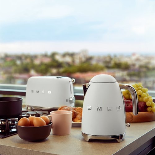 SMEG】イタリア大容量1.7L電気ケトルマットホワイト - ショップ SMEG