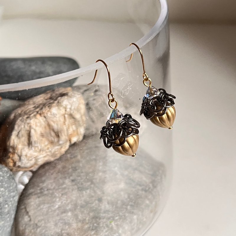 Pine Cone Earrings (Golden Brown) Ear Hooks/ Clip-On Christmas Exchange Gifts - Earrings & Clip-ons - Other Metals 