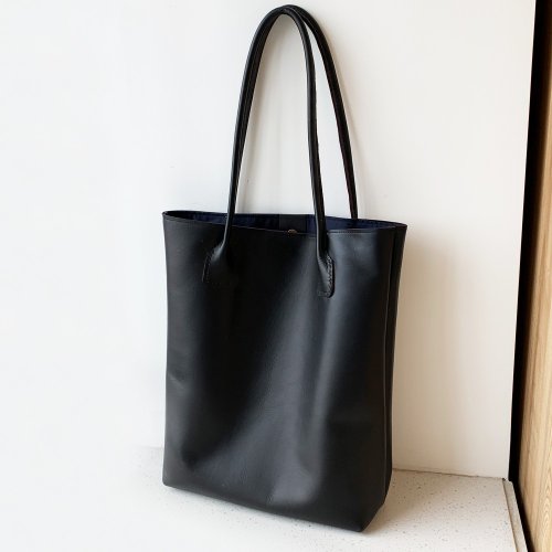 PUCK • Tote Bag - Shop err-or-design Handbags & Totes - Pinkoi