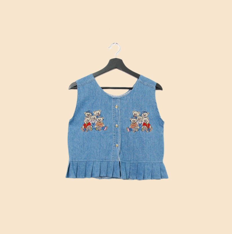 Back to Green-丹寧刺繡背心 小熊家族 dv-33//vintage vest - 背心/無袖上衣 - 棉．麻 