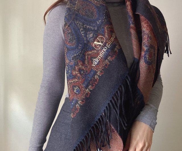 【関税＆送料込み】Valentino Garavani Scarves Valentino Garavani Jacquard Wool Cashmere Logo Scarf New