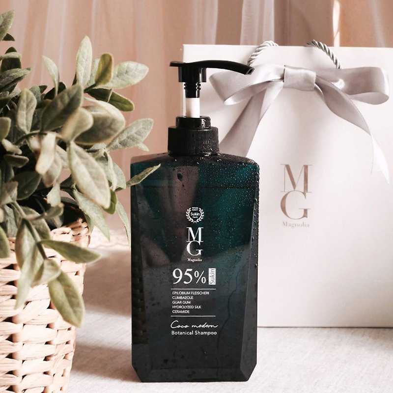 【MG Magnolia】95% natural plant extract EU fragrance hypoallergenic repair three-in-one shampoo - Shampoos - Concentrate & Extracts Green