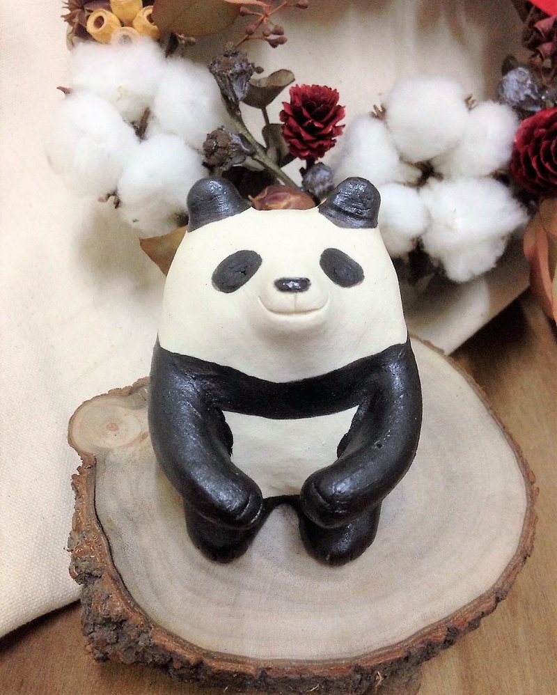 Licensing Series - Bear Good Friends - Hugging Giant Panda - Pottery & Ceramics - Porcelain Multicolor