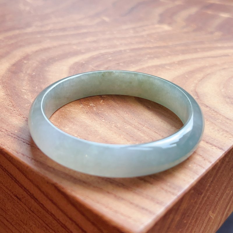 冰種翡翠手鐲 | 18.5圍 | 天然緬甸玉翡翠A貨 | 送禮 - 手鍊/手鐲 - 玉石 多色