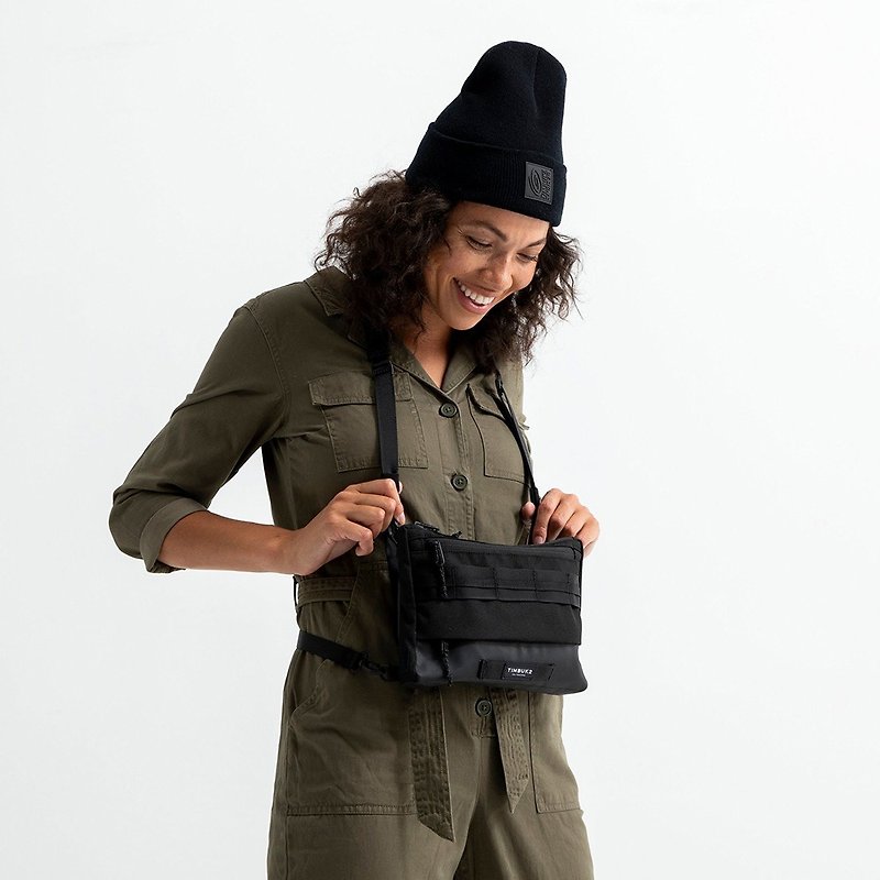 TIMBUK2 AGENT CROSSBODY BAG Dual-purpose Waist Bag / Side Shoulder Bag Classic Black - กระเป๋าแมสเซนเจอร์ - วัสดุอื่นๆ สีดำ