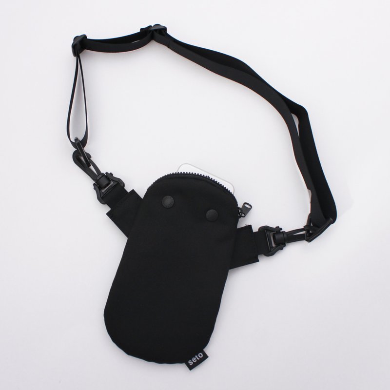 seto / creature bag / iPhone case / small bag / Mame-sagari / Black - 側背包/斜背包 - 聚酯纖維 黑色