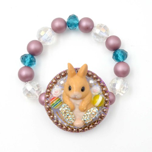 TIMBEE LO shop TIMBEE LO 立體啡色兔子串珠橡筋手鍊 圍邊水晶裝飾花邊 貝殼珍珠 原創設計