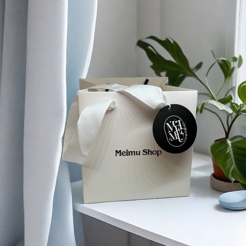 Meimu Logo香氛蠟燭專用紙袋 可裝一個150g蠟燭 - 其他 - 紙 白色