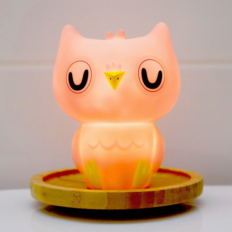 Dutch Petit Monkey Owl Decorative Night Light - Pink - โคมไฟ - พลาสติก สึชมพู