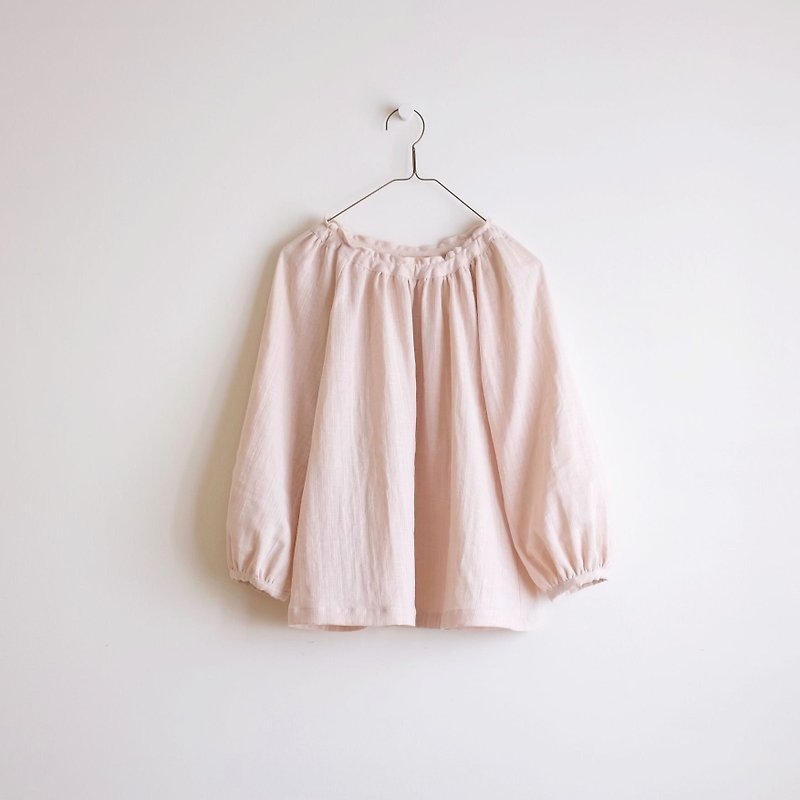 Daily hand clothes pink white puff sleeve elastic blouse cotton double yarn - Women's Tops - Cotton & Hemp White
