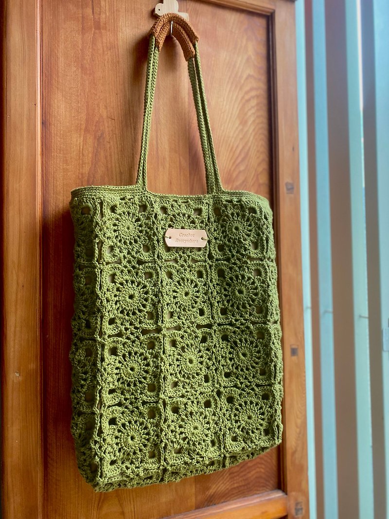 Window grille stitching shoulder bag retro woven bag - กระเป๋าแมสเซนเจอร์ - ผ้าฝ้าย/ผ้าลินิน สีเขียว