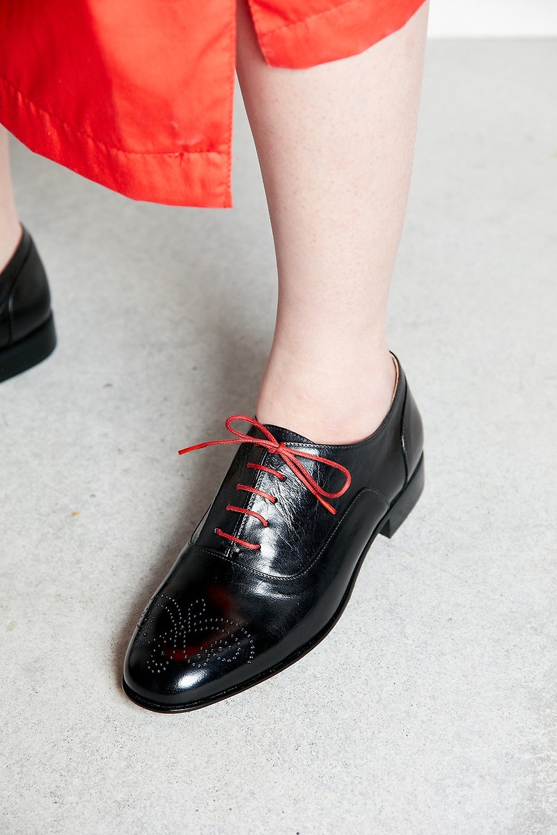 HTHREE oxford shoes / black / flat / Oxford - รองเท้าอ็อกฟอร์ดผู้หญิง - หนังแท้ สีดำ