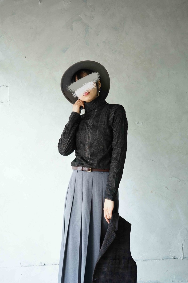 Treasure Hunt Vintage - Subtle Metallic Black Mesh Turtleneck Top - Women's Tops - Polyester Black