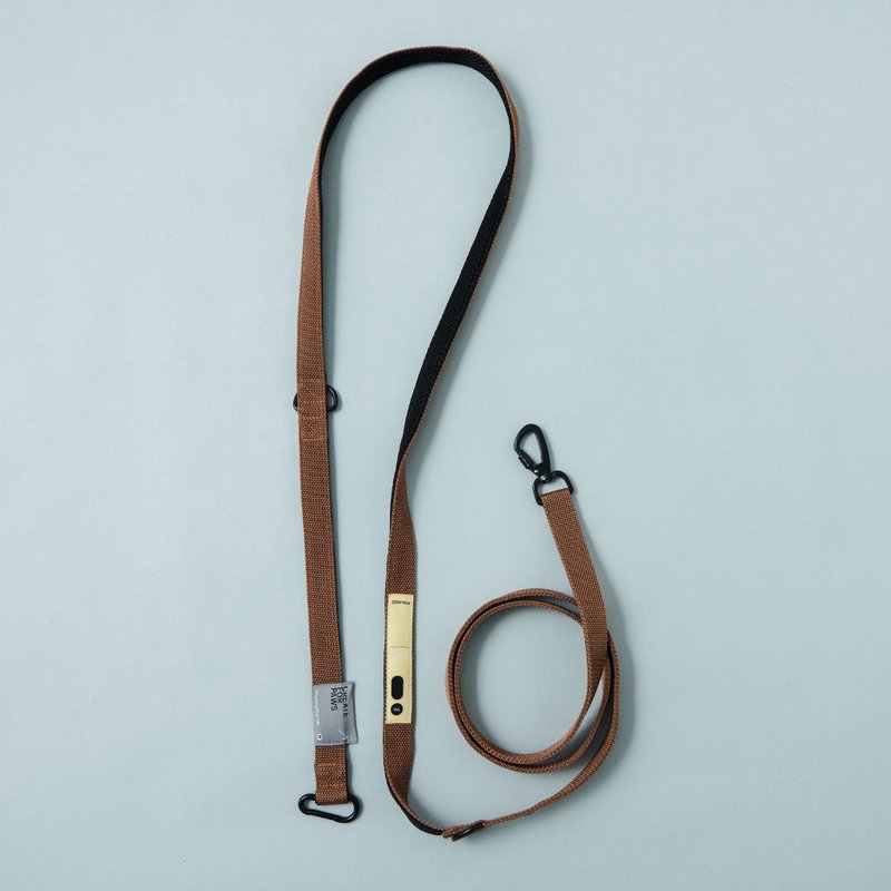 yama paws / 1.0 brown leash - ชุดสัตว์เลี้ยง - ผ้าฝ้าย/ผ้าลินิน สีนำ้ตาล