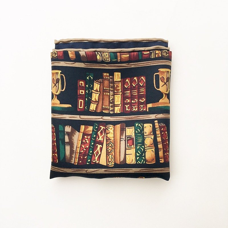 文學家系列古典絲巾- 收藏書架 | 歐式 文具 書寫 Silk Scarf - 絲巾 - 絲．絹 咖啡色