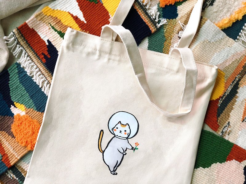 Astronaut Mishima Rice Ball Bun - Messenger Bags & Sling Bags - Cotton & Hemp White