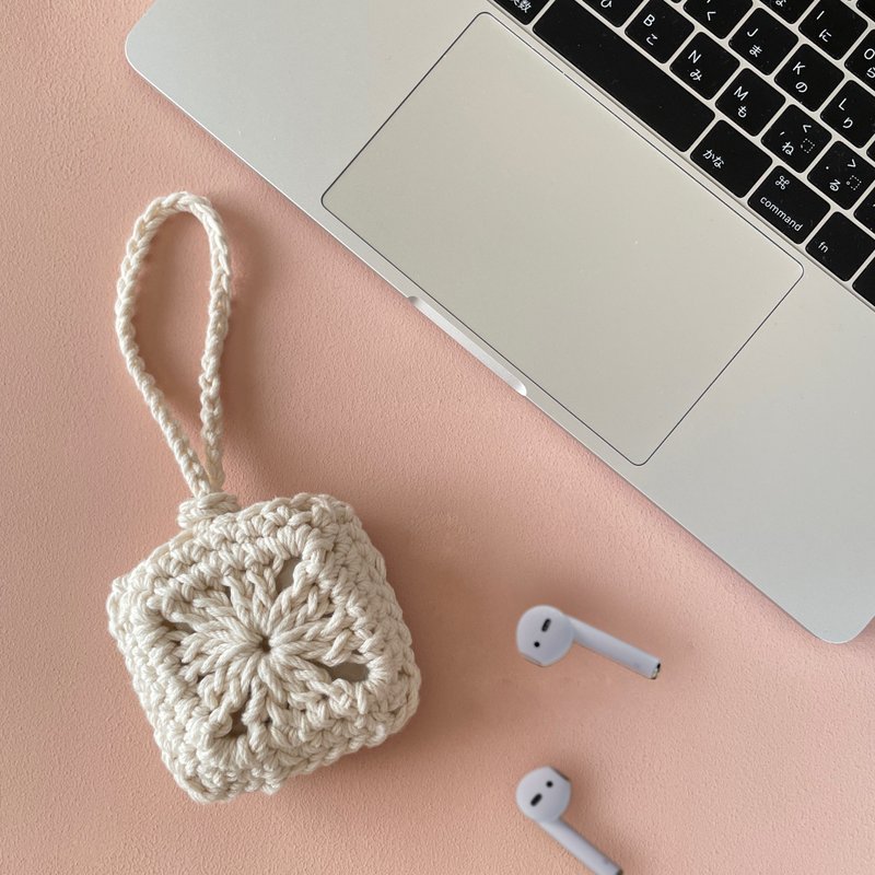 English PATTERN【Crochet】AirPods case - 手工藝教學/工具書 - 其他材質 