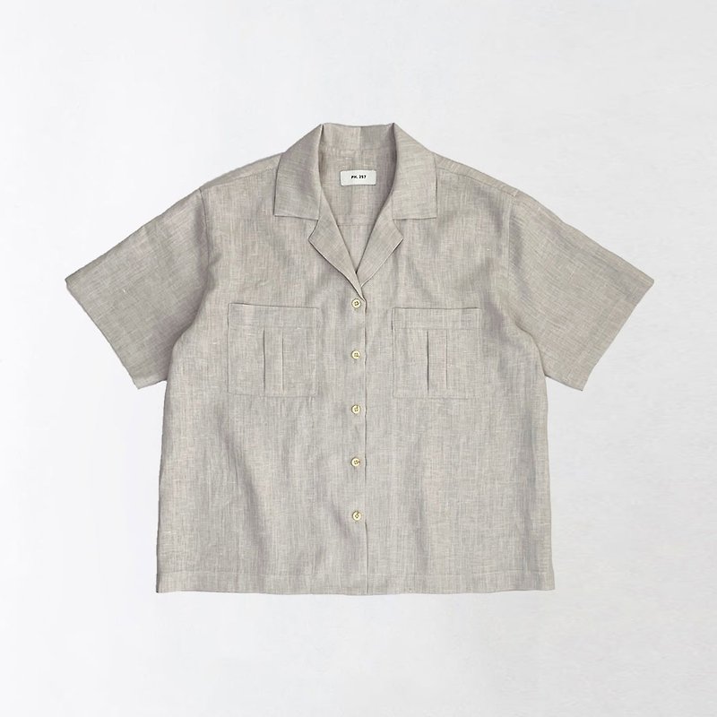 Light gray. Loose Hawaiian shirt - Women's Shirts - Cotton & Hemp 