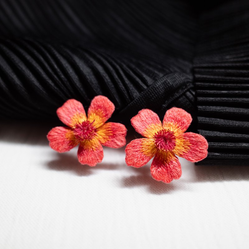 Orange purslane handmade embroidered earrings - Earrings & Clip-ons - Thread Orange