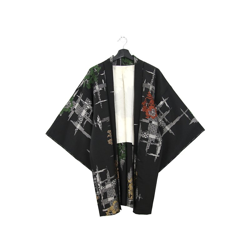 Back to Green-Japan brought back feather woven kimono large area glitter embroidery / vintage kimono - Women's Casual & Functional Jackets - Silk 