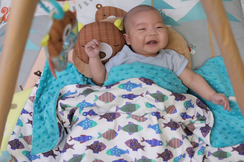 Hush Baby手工樂樂被/四季空調安撫毯(魚 湖水綠) - 嬰兒床/床圍/寢具 - 其他材質 多色