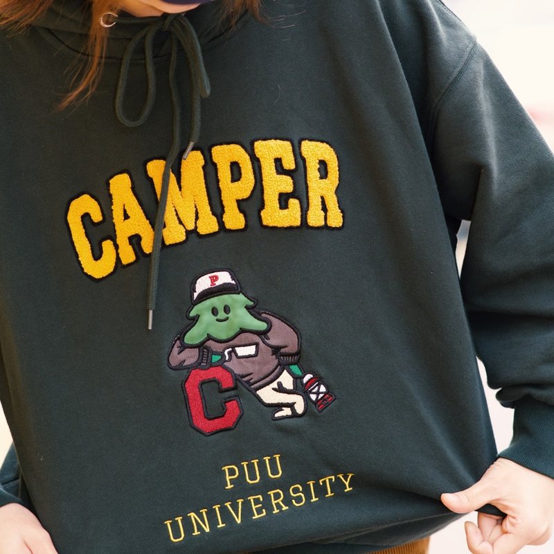 Camper Puu college embroidered sweatshirt couple family camping outdoor - เสื้อฮู้ด - เส้นใยสังเคราะห์ 