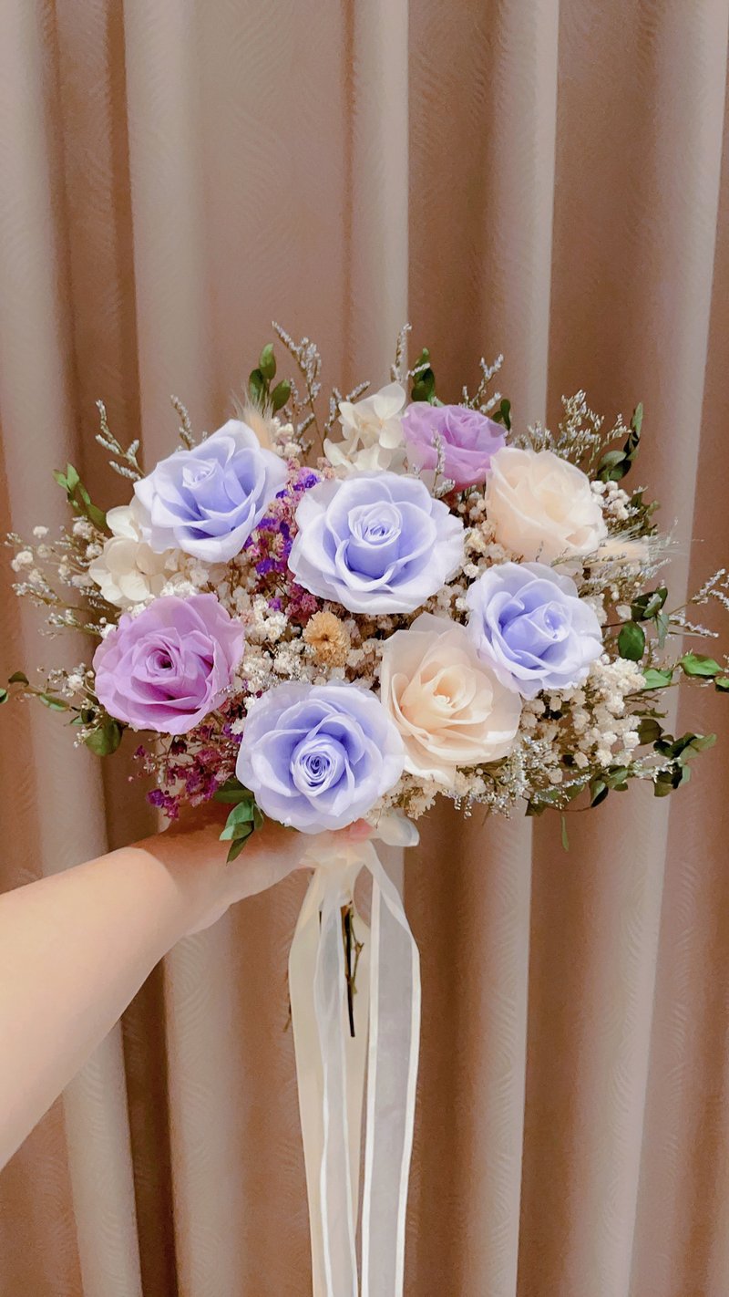 夢幻紫粉色永生花捧花 新娘捧花 結婚捧花 伴娘捧花 手綁花 - 擺飾/家飾品 - 植物．花 紫色