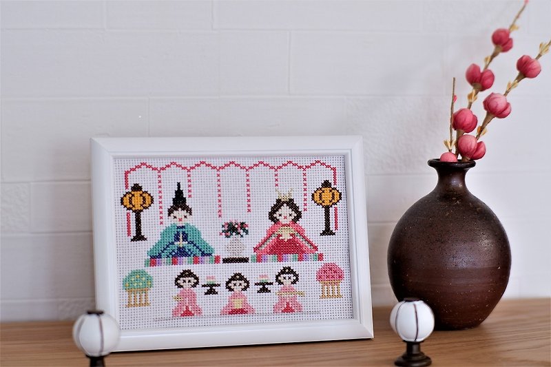 Cross-stitch embroidery finished product (framed) Doll's Festival of the Doll's Festival Mini-sized Hina-sama embroidery panel - Items for Display - Thread Pink