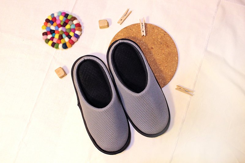 AC RABBIT Functional Indoor Air Cushion Slippers - All Inclusive - Grey Comfortable Decompression Convenience - รองเท้าแตะในบ้าน - เส้นใยสังเคราะห์ สีเทา