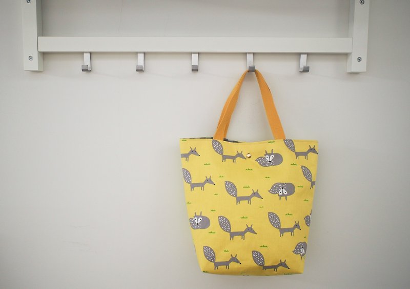 Family wine series shoulder bag / handbag / limited manual bag / yellow fox / stock - Messenger Bags & Sling Bags - Cotton & Hemp Yellow