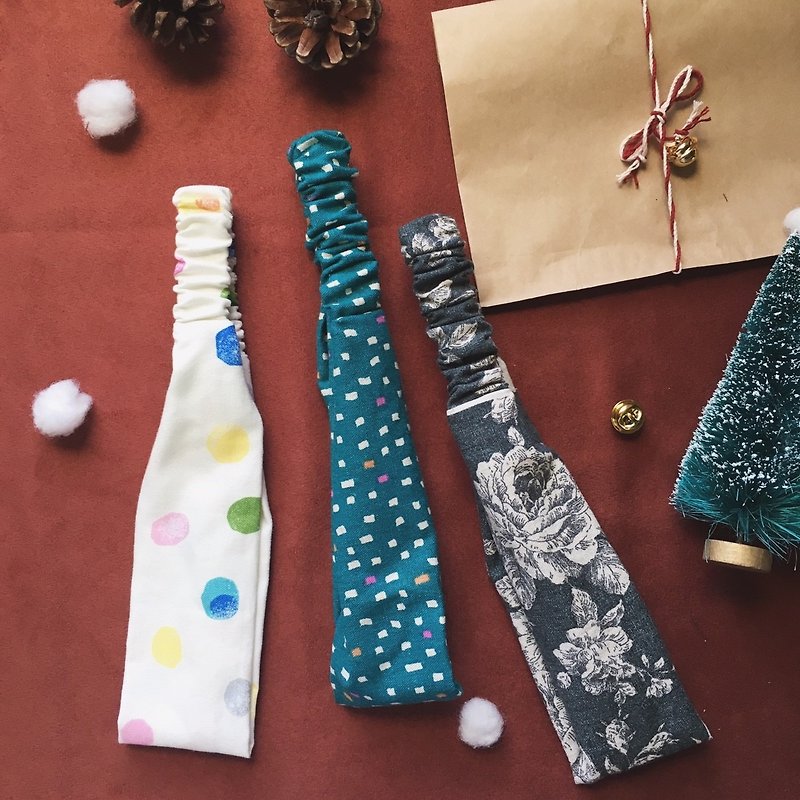 I secretly call / Christmas gift bag gift exchange: hair band three - เครื่องประดับผม - กระดาษ สีแดง