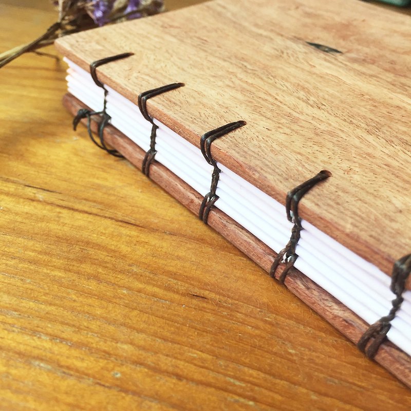 ノートブックハンドメイドノートブック木製カバー日記綴じ - ノート・手帳 - 木製 ブラウン