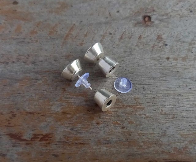 4wayクラシック花印カレンシルバーピアス 白房・藍染め房